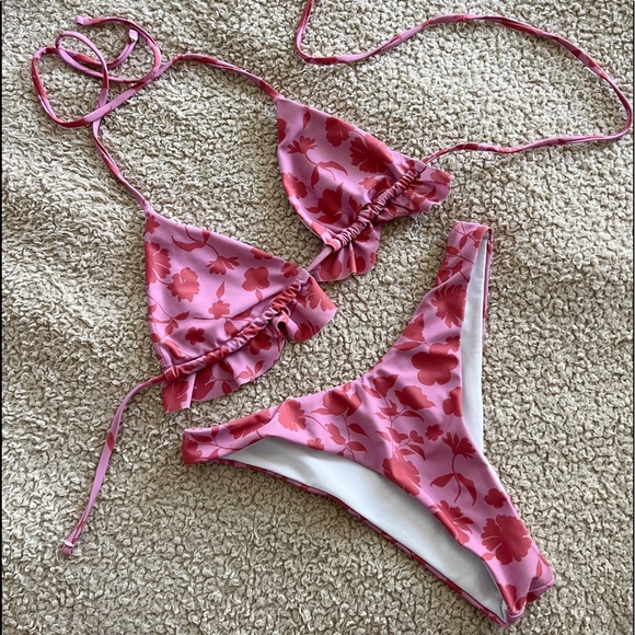 Urban Outfitters Other - 🔥URBAN OUTFITTERS | PINK FLORAL BIKINI SET
